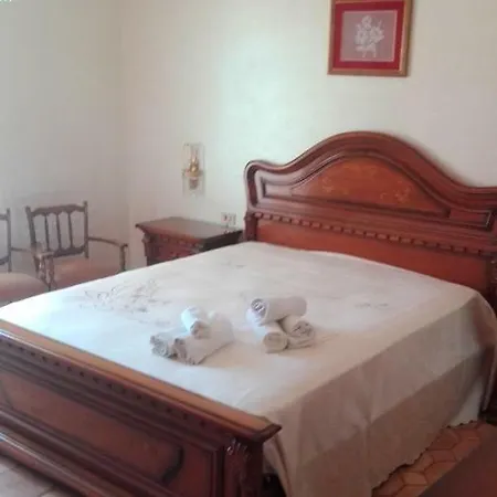 بيت ضيافة Cretto Garden *